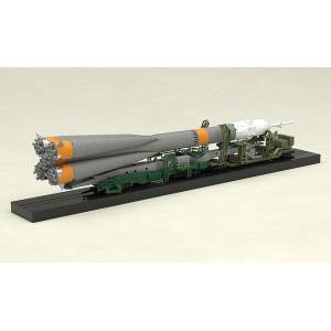 1/150 Soyuz Rocket & Transport Train Plastic Model [Good Smile Company]
