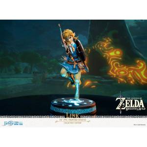 The Legend of Zelda: Breath of the Wild - Link 10 Inch Collector with Led Stand [First 4 Figure]