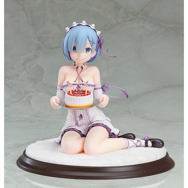 rem birthday cake