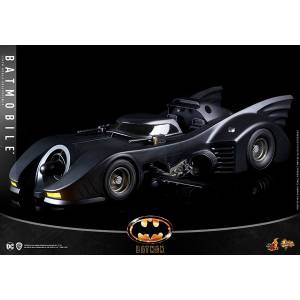 Movie Masterpiece: Batman - Batmobile 1/6 [Hot Toys]