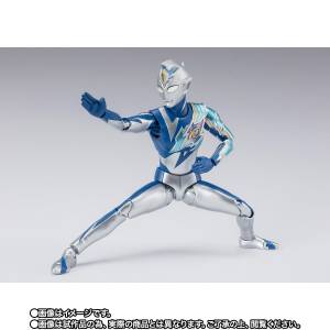 S.H.FIGUARTS: Ultraman Decker - Miracle Type ver. (Limited Edition) [Bandai Spirits]