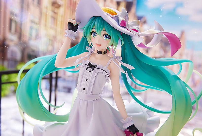 GOOD SMILE Racing: Hatsune Miku 1/7 - Racing Miku 2021 Private Ver