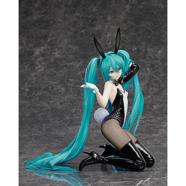 初音ミクバニーVer. Art by 三目YYB 1/4Scale Figure フリーイング】B-style 初音ミク バニーVer. / Art by 三目YYB 1