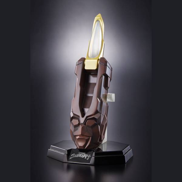 ultra-replica-ultraman-dyna-