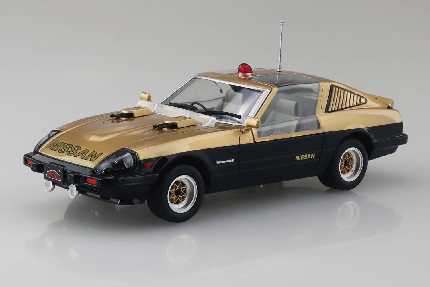 Seibu Keisatsu: Super Z 1/24 (Plastic Model) [Aoshima]