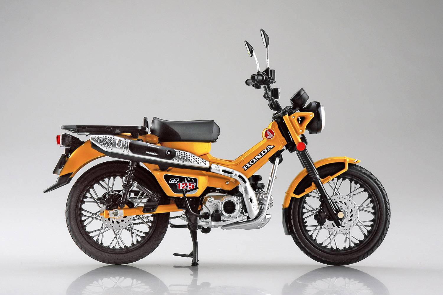 Model Bike: 1/12 Honda CT125 Hunter Cub Plastic Model (Turmeric Yellow ...