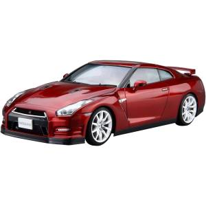 1/24: Nissan R35 GT-R Pure Edition '14 [Aoshima]