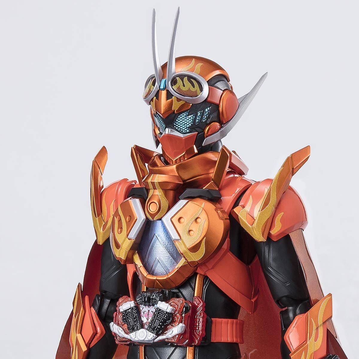 S.H.FIGUARTS: Kamen Rider Gotchard - Kamen Rider Fire Gotchard Daybreak (Limited Edition) [Bandai Spirits]