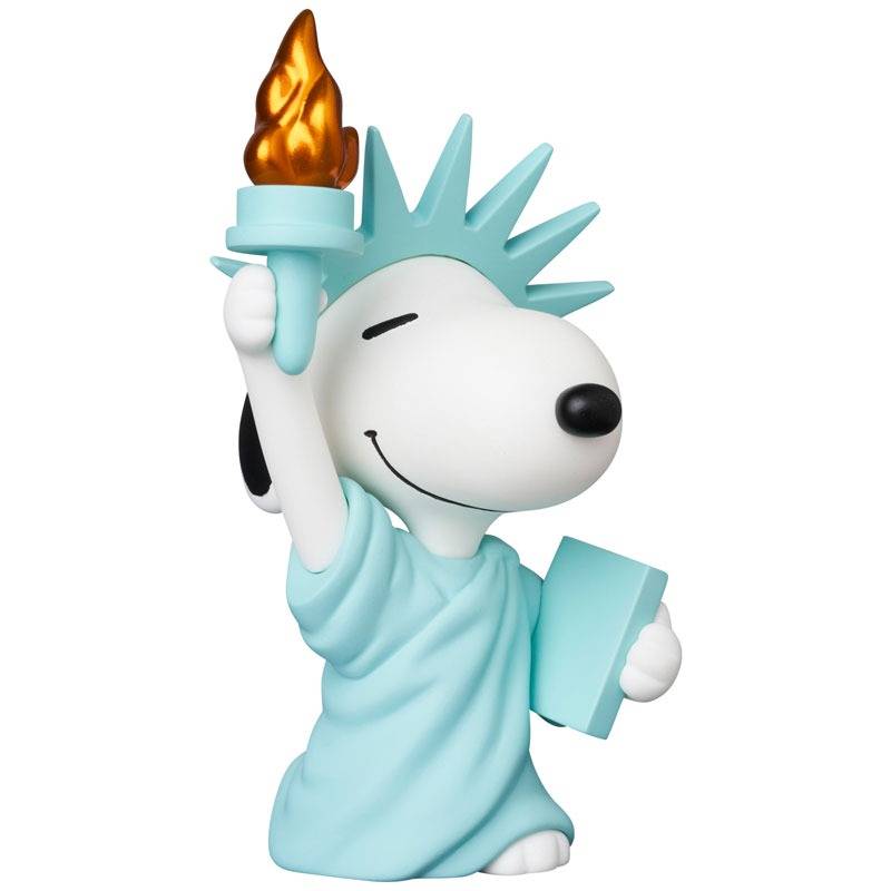 UDF No. 823: Peanuts Series 17 - STATUE OF LIBERTY SNOOPY [Medicom Toy]