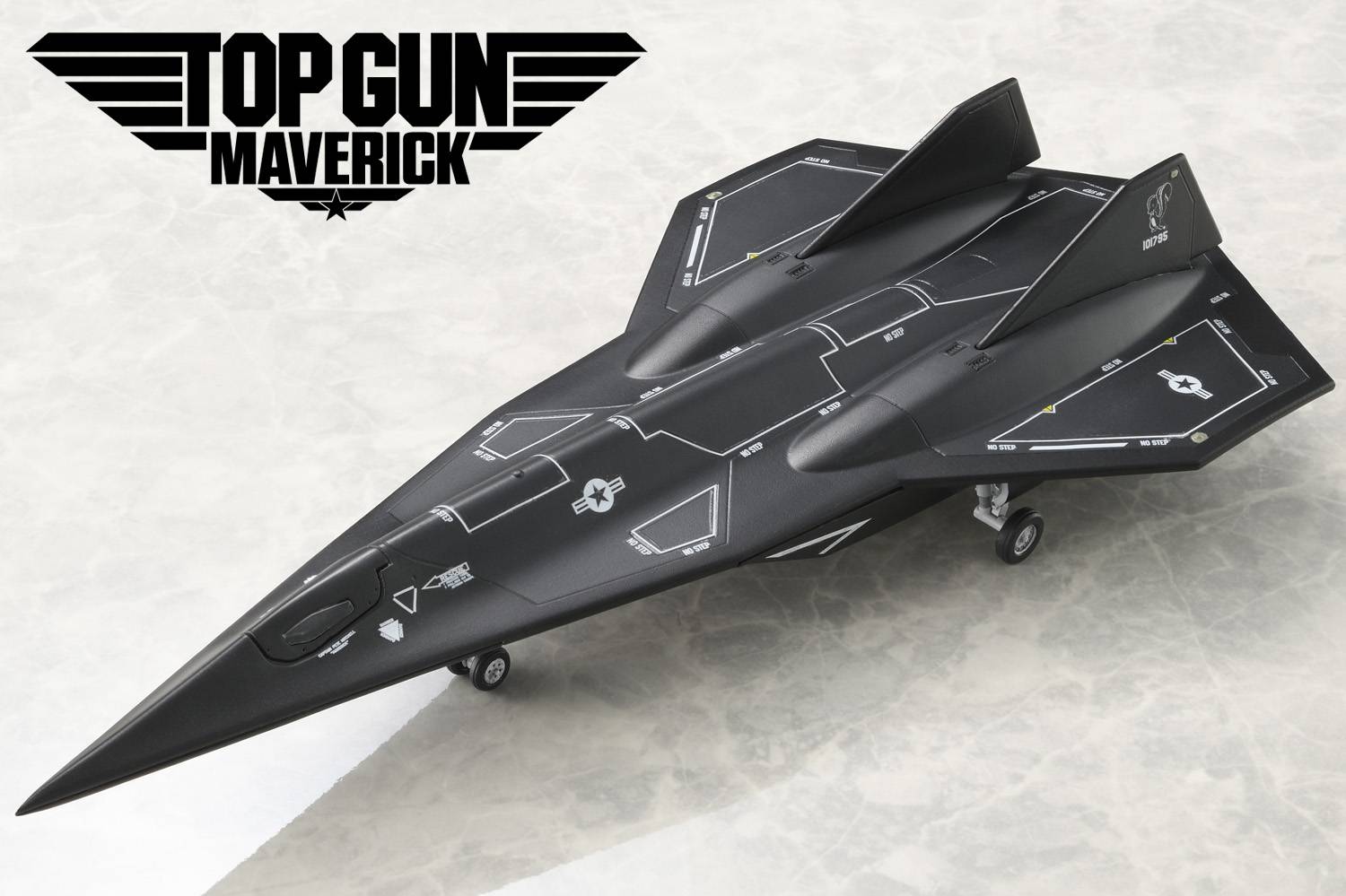 TOP GUN MAVERICK クリスタルオブジェ 51wZYqvV-ML._UF1000,1000_QL80_.jpg