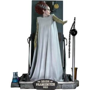 The Bride of Frankenstein 1/8 (Plastic Model) [X-PLUS]