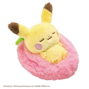 Pokémon PokéPeace: Sleeping Fruit Plush Mascot - Pikachu [Takara Tomy]
