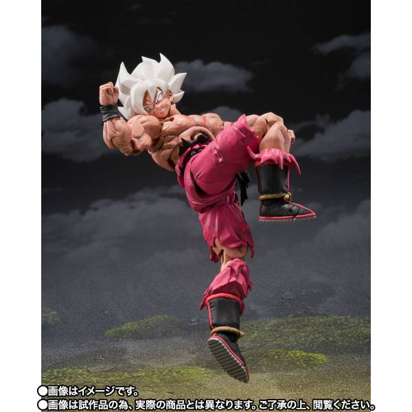 Bandai Action Figure Dragon Ball Z – Son Goku Super Saiyan Leggendario SH Figuarts 16 Cm - Foto 4