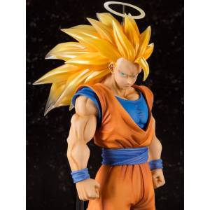 Dragon Ball Z - Super Saiyan 3 Son Goku (Limited Edition) [Figuarts ZERO EX] [Used]